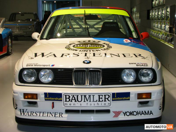 BMW M3 E30 в музее БМВ