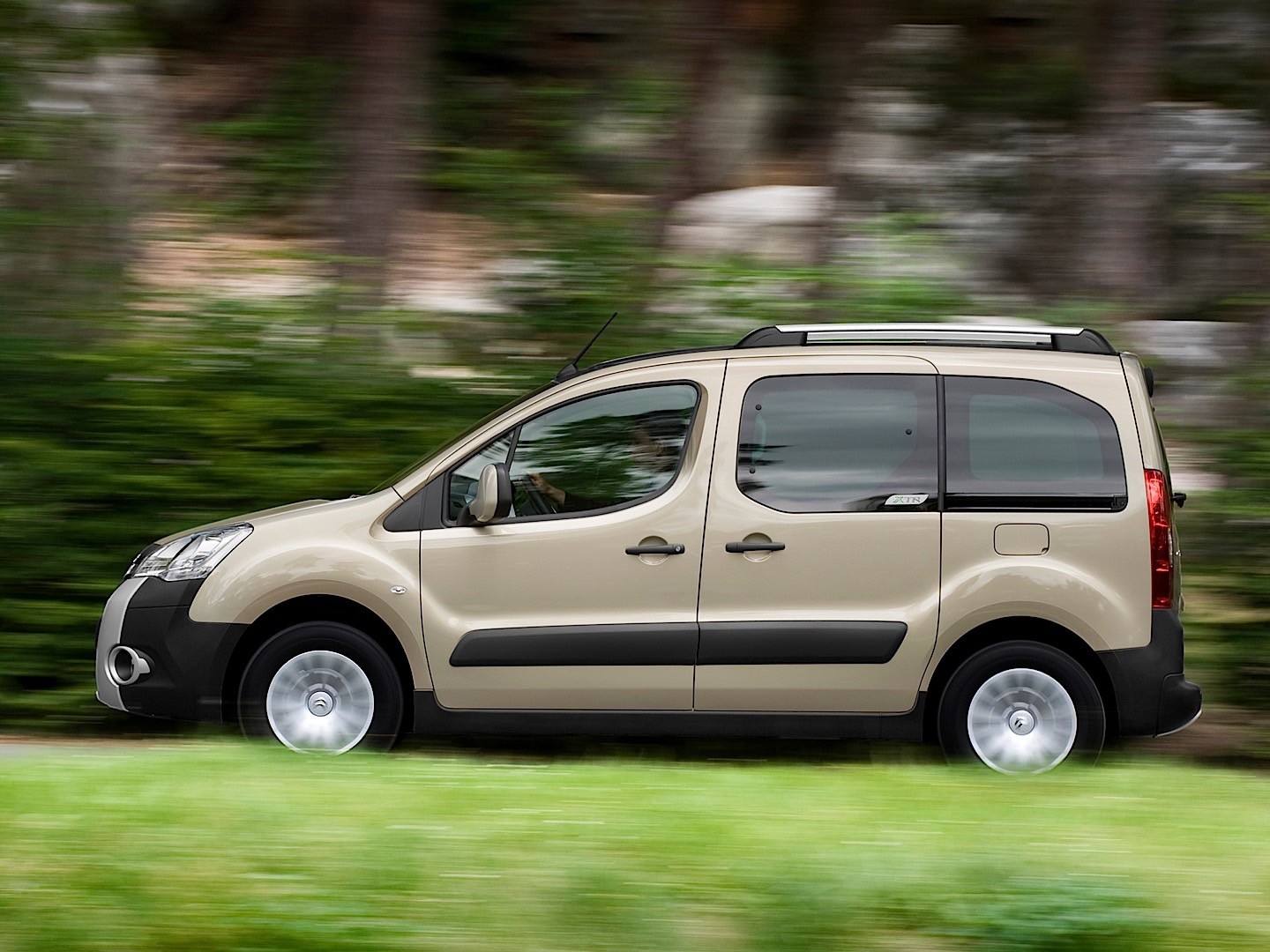 Купить Fiat Doblo на автобазаре в Украине