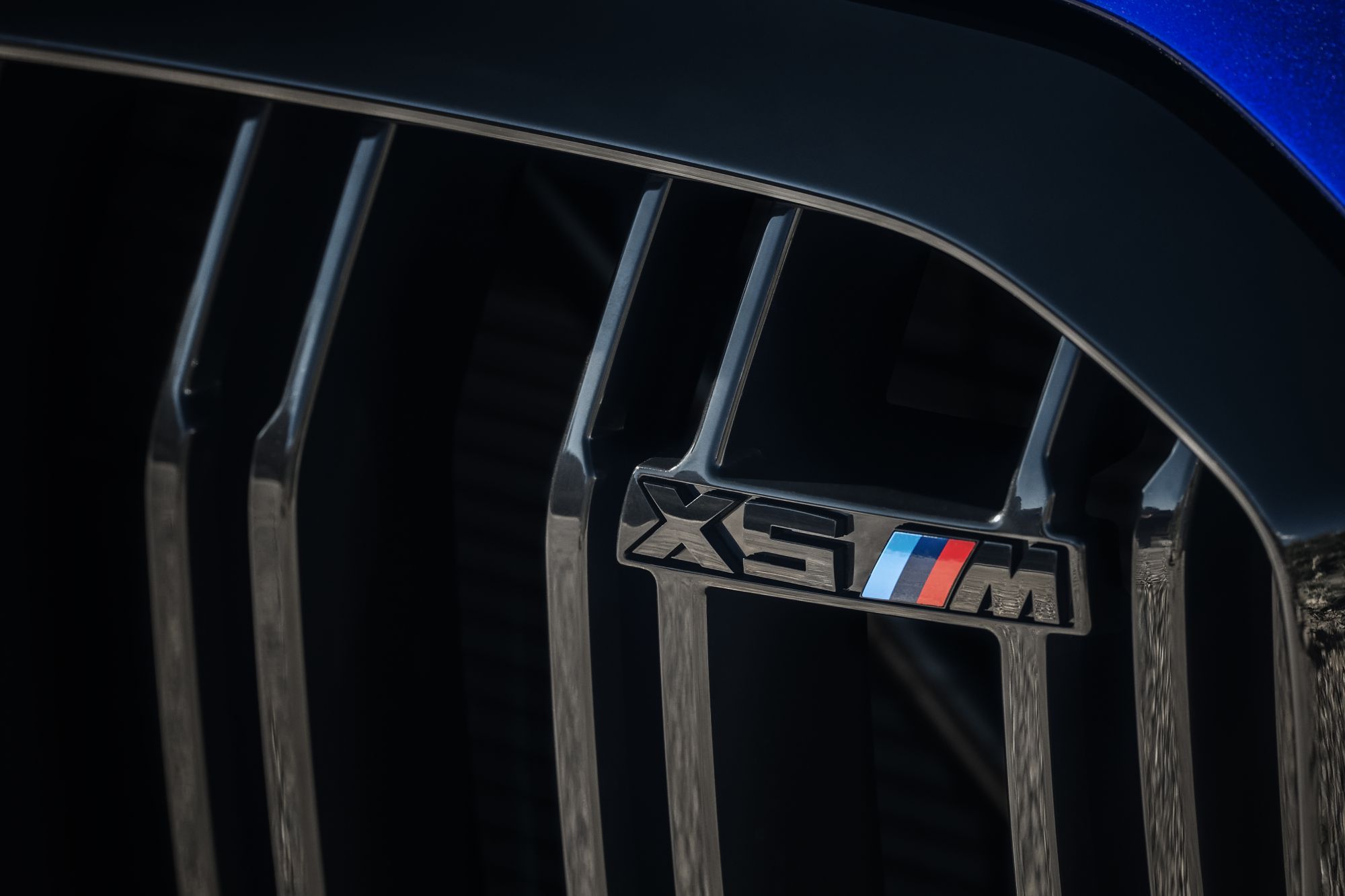 Купить внедорожник BMW M Performance