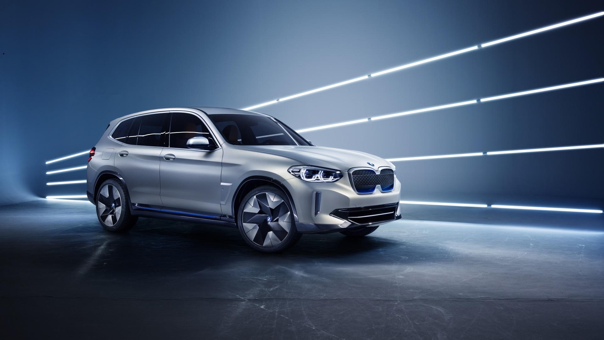 Электрокар BMW iX3 2021 