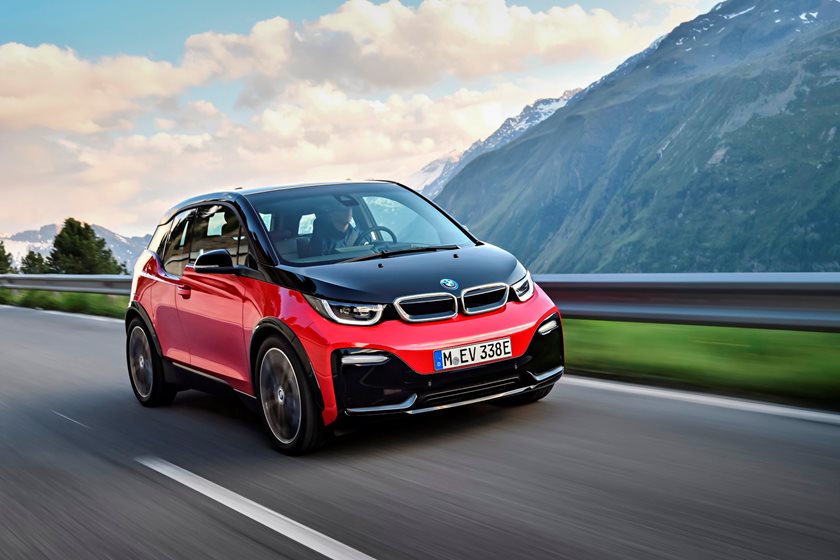 Купити електричний хетчбек BMW I3 свіжі оголошення