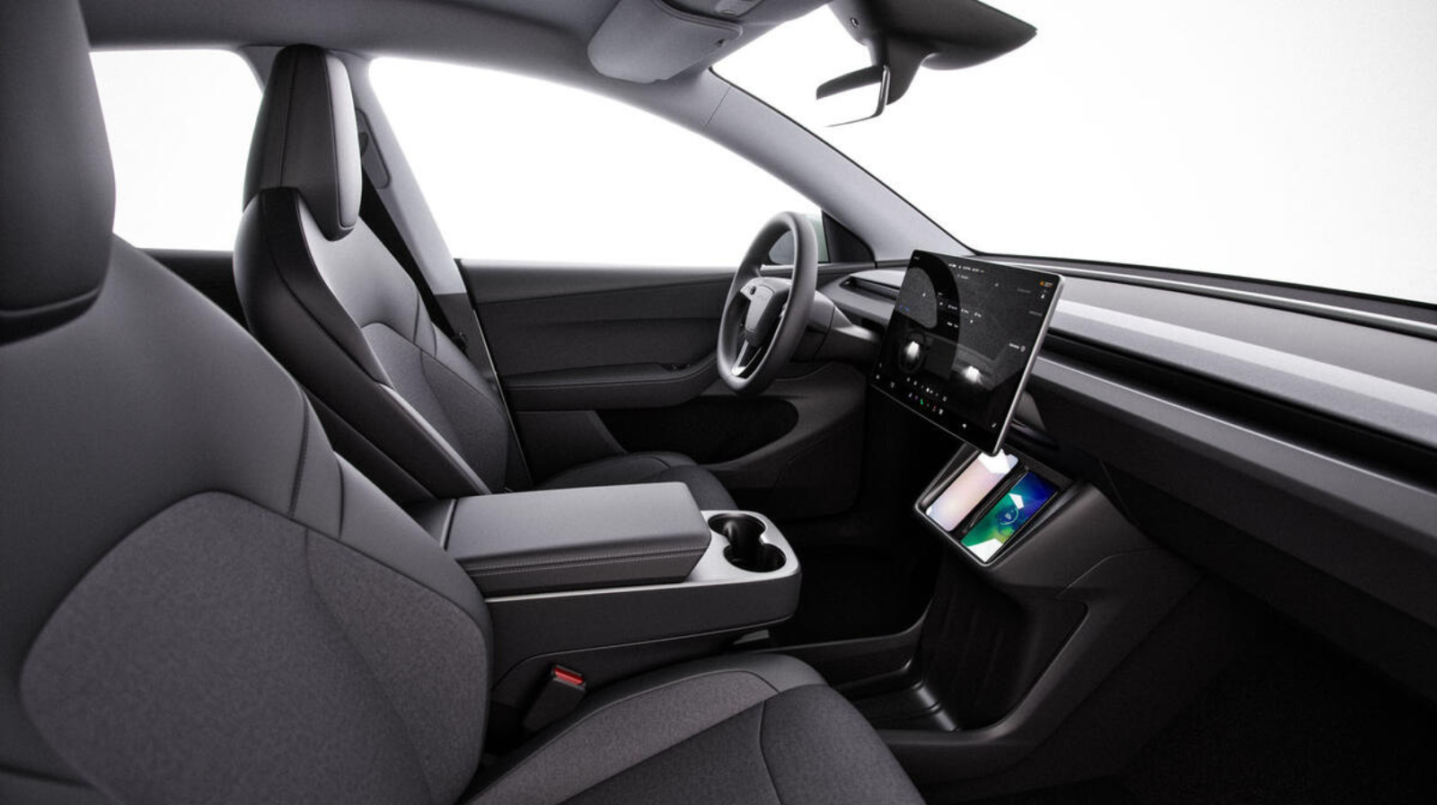 Салон оновленої Tesla Model Y Фото салону оновленої Tesla Model Y