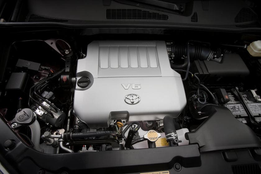 Проблемы двигателя подержанного Toyota Highlander 2008-2013