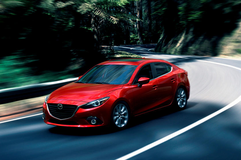 Все объявления с красным седаном Mazda3