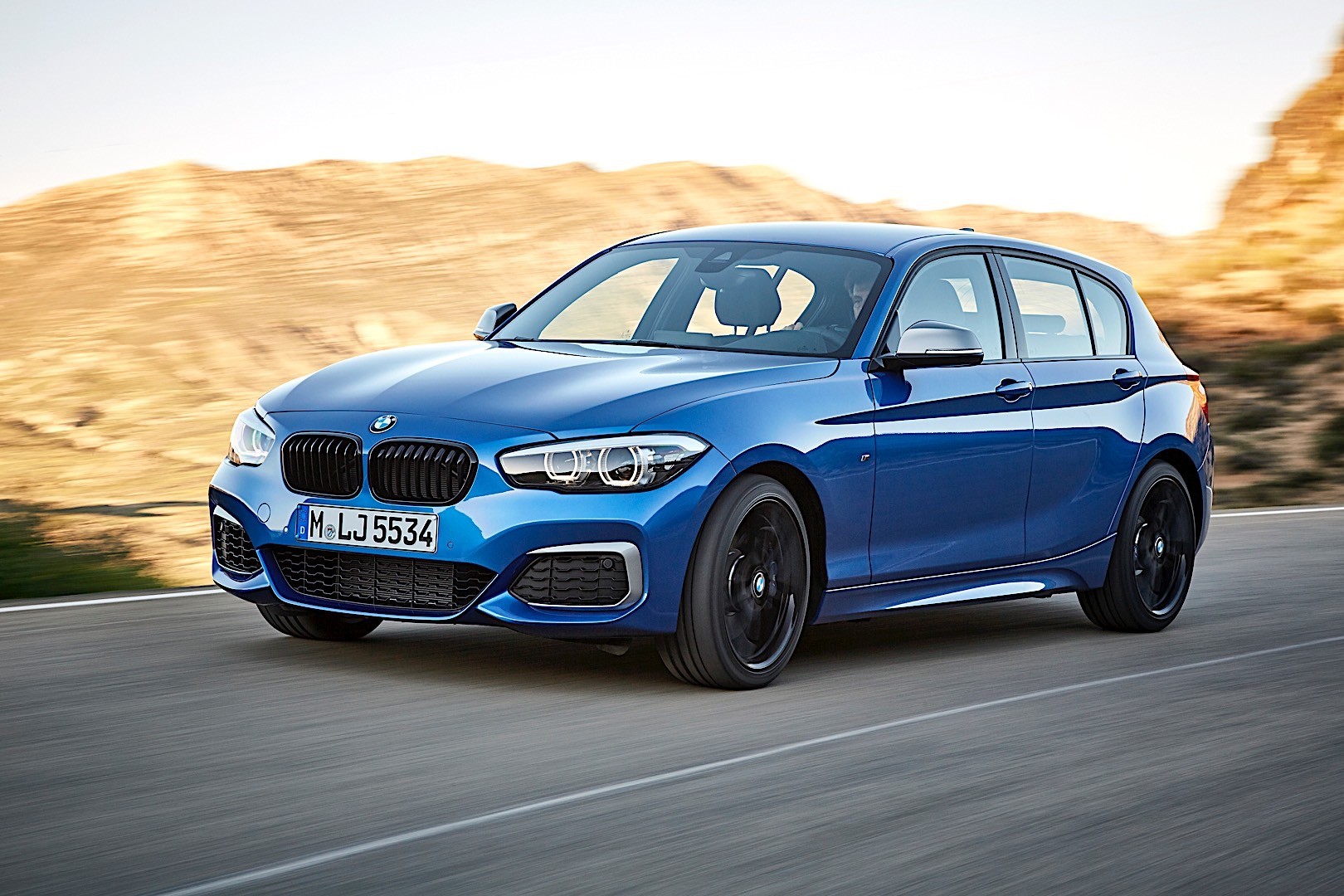 Дивитись всі оголошення про продаж авто BMW 1 Series
