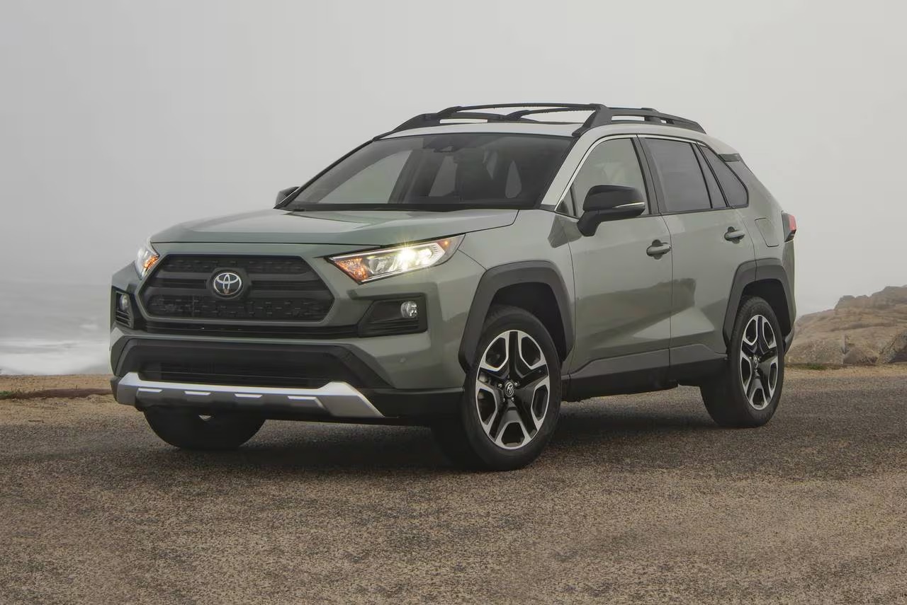 Стоит ли брать Тойота RAV4