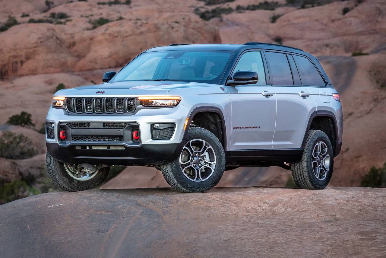 выбрать полноприводный Jeep Grand Cherokee из США