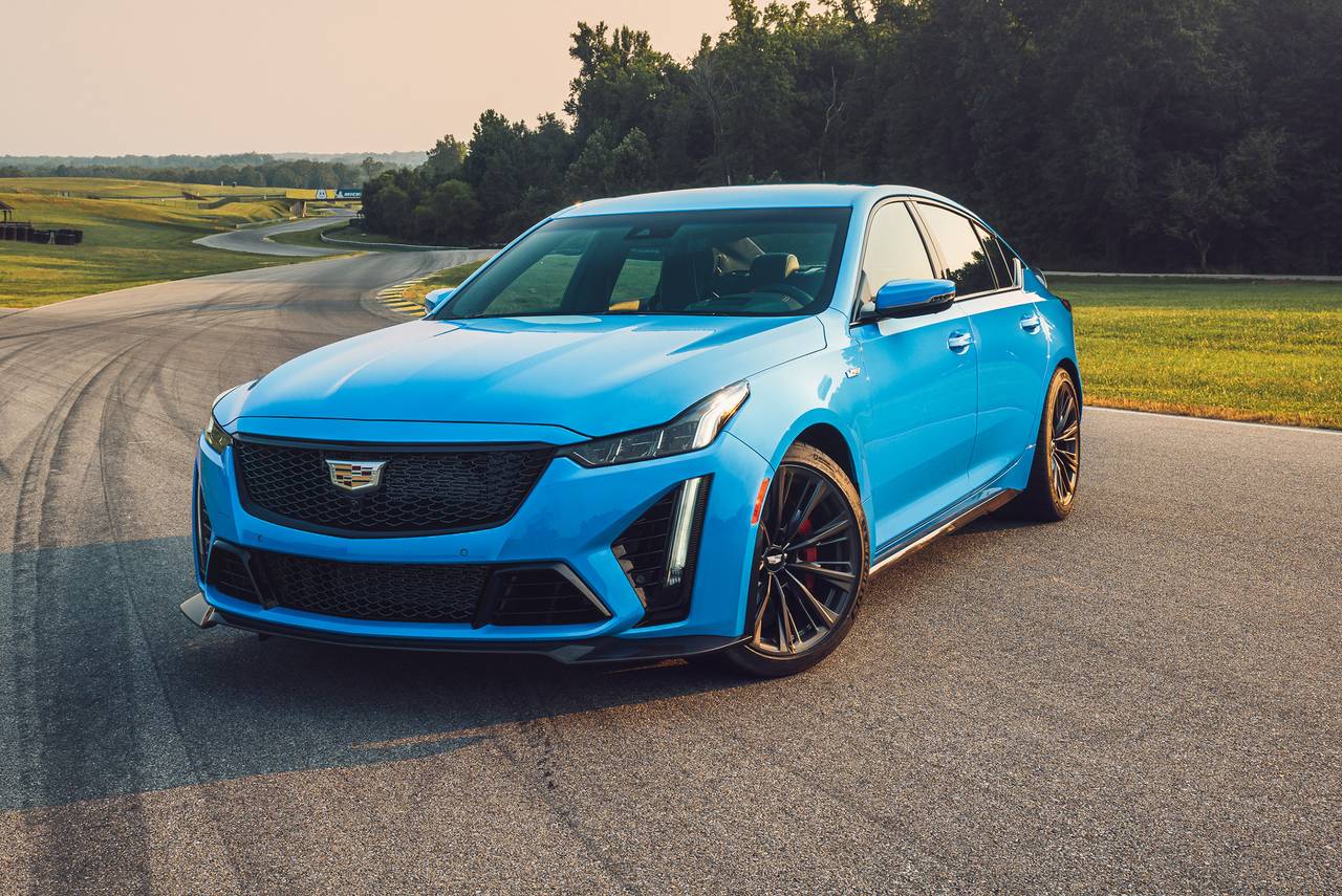 какая цена Cadillac CT5 из США
