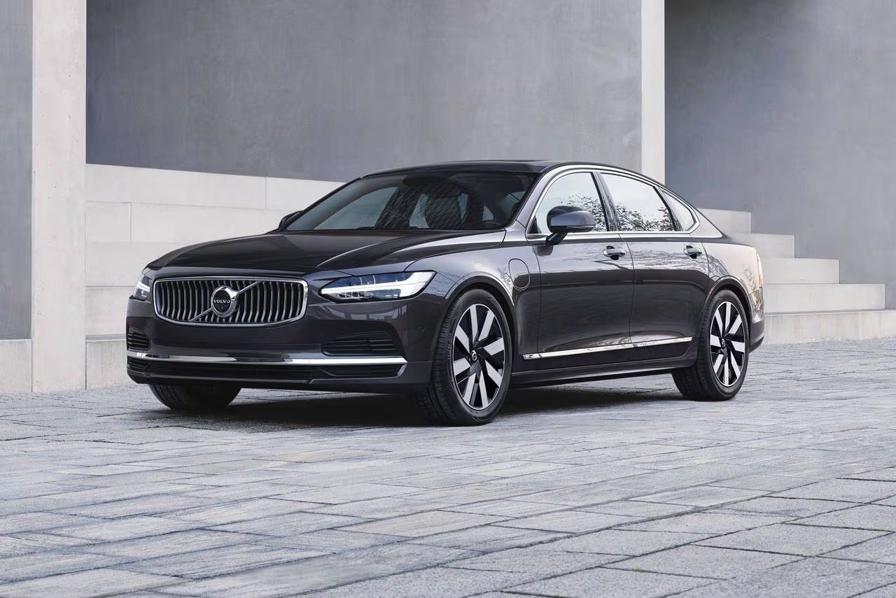 сколько стоит Volvo S90 из Америки