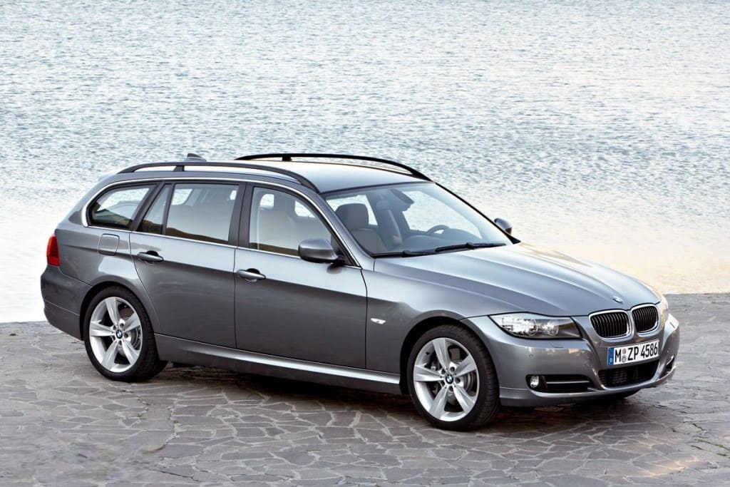 Выбрать универсал BMW 3-series Touring до 8 000$