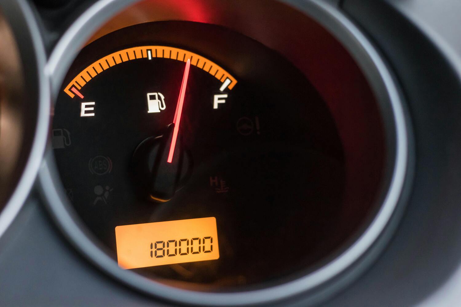 Действенные способы сэкономить на топливе зимой