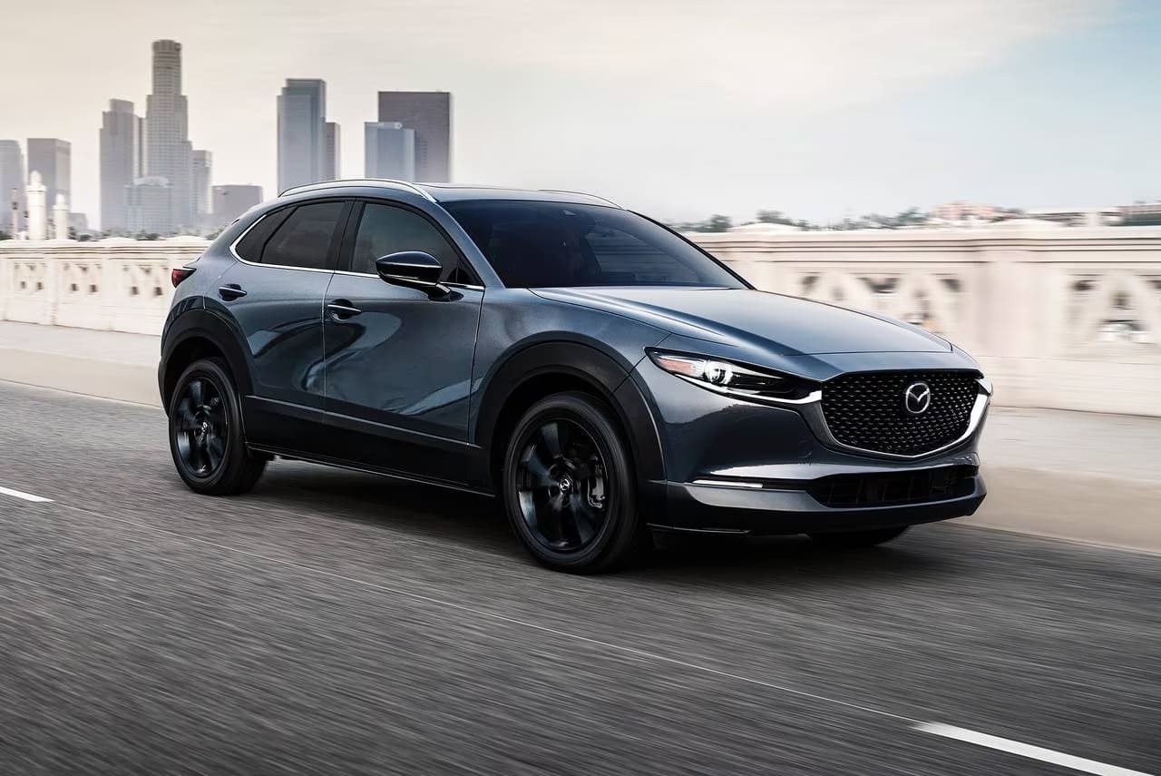 Стоит ли брать Mazda CX-30 для города