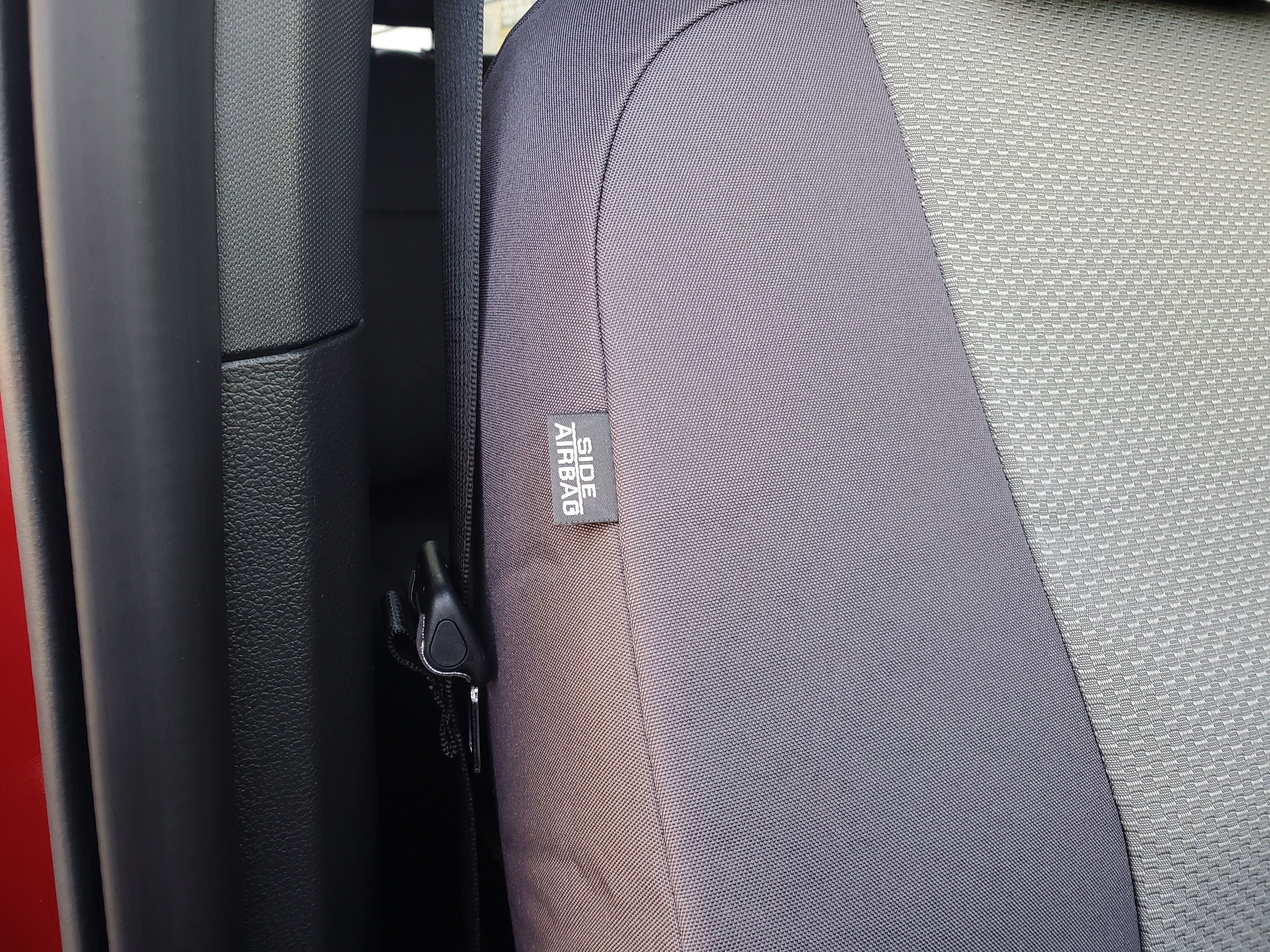 Як перевірити подушки безпеки автомобіля