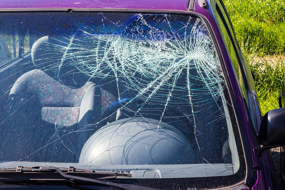 Проблемы подержанного стекла для автомобиля
