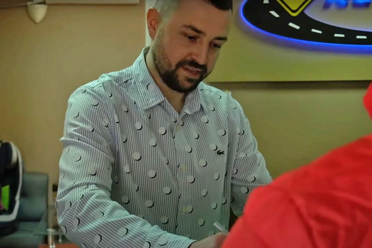 Детальний огляд договору прокату автомобілі